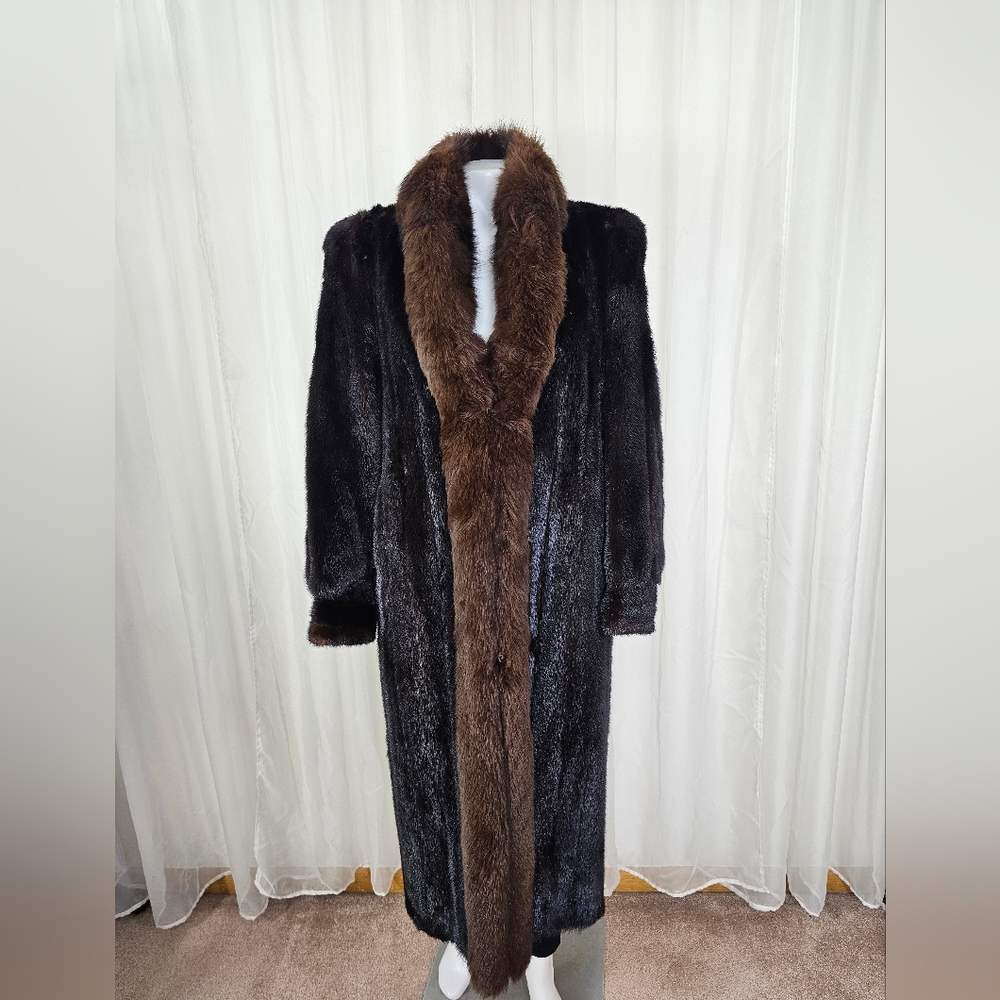 Gorgeous Two-Tone Brown Glam Mink Fur Coat With Bracelet Cuff Medium - Picture 4 of 13